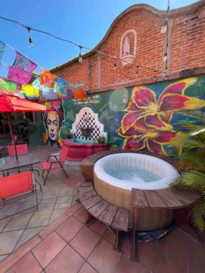 La Chula House Antigua, Jacuzzi.